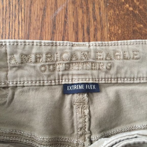 ❤️4/$20 AMERICAN EAGLE tan jeans size 29 - Picture 6 of 8